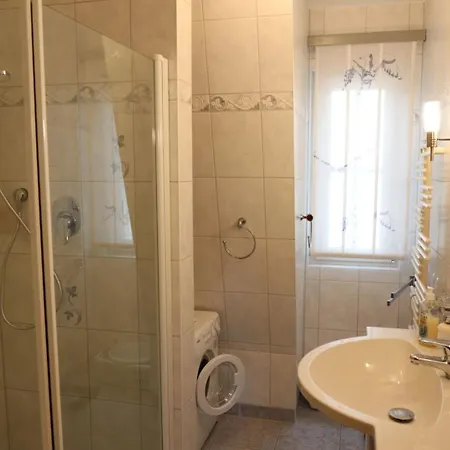 Apartment Unter Den Kolonnaden - 27-20 Kuehlungsborn