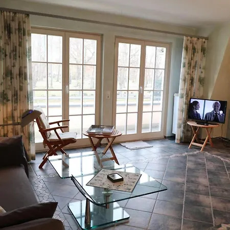 Unter Den Kolonnaden - 27-20 *